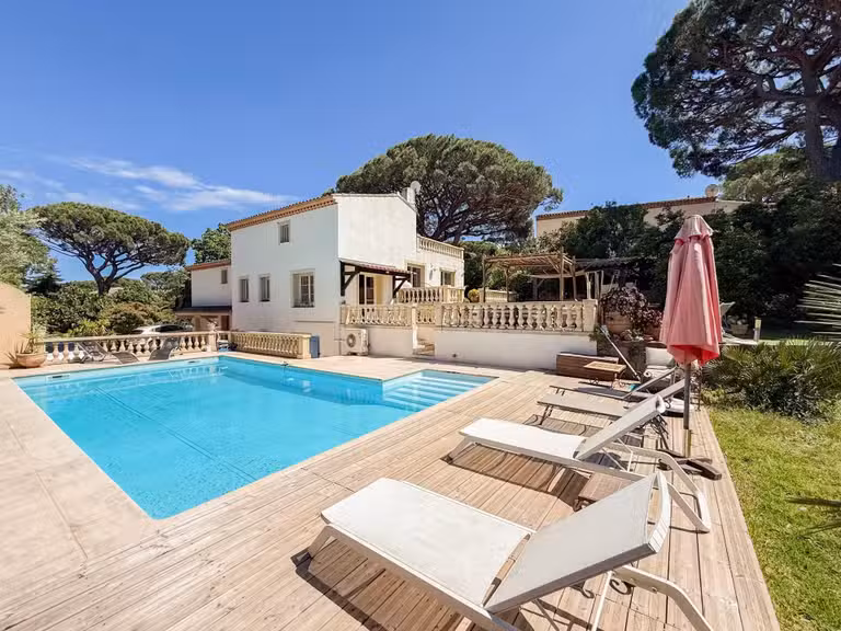 Villa Sainte-Maxime - 4 chambres - 206m²