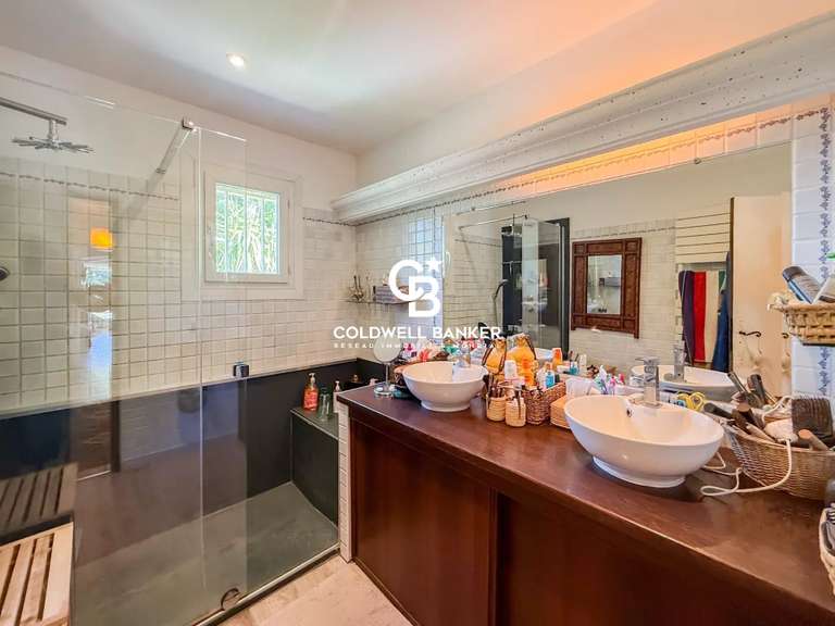Villa Sainte-Maxime - 4 chambres - 206m²