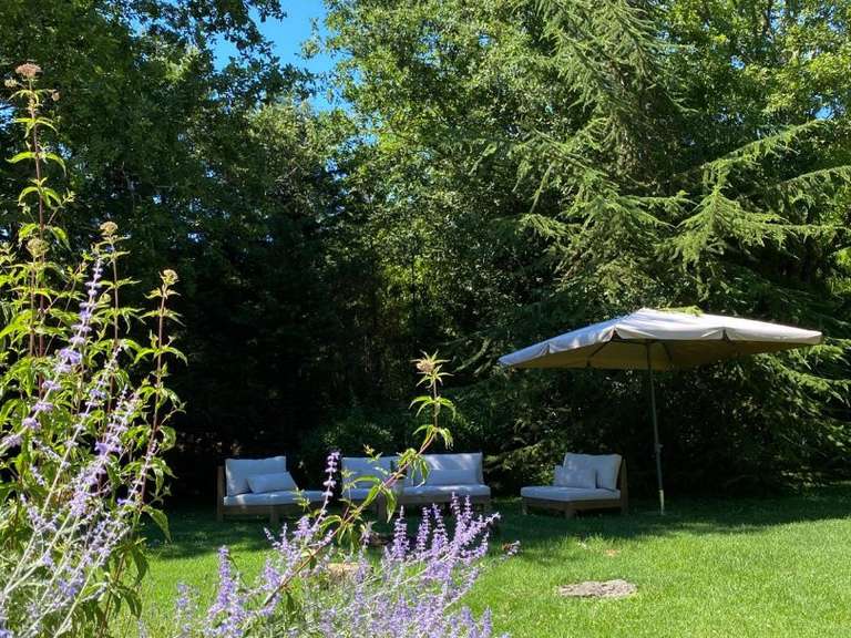 Propriété Sainte-Nathalène - 370m²