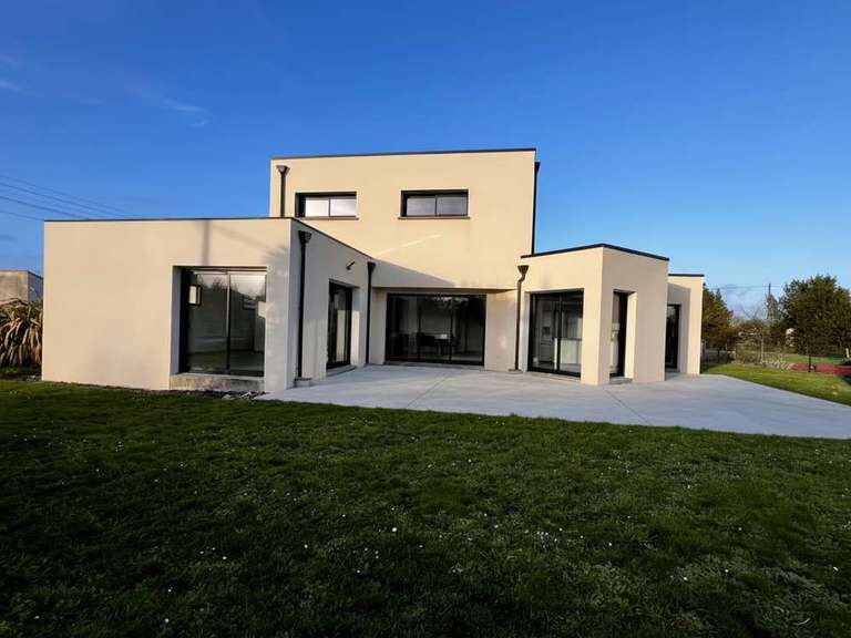 Maison Sainte-Pazanne - 4 chambres