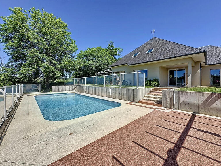 Maison Sainte-Radegonde - 5 chambres - 194m²