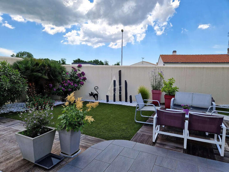 House Sainte-Soulle - 4 bedrooms