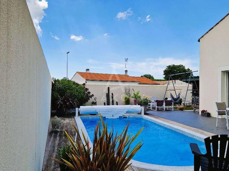 House Sainte-Soulle - 4 bedrooms