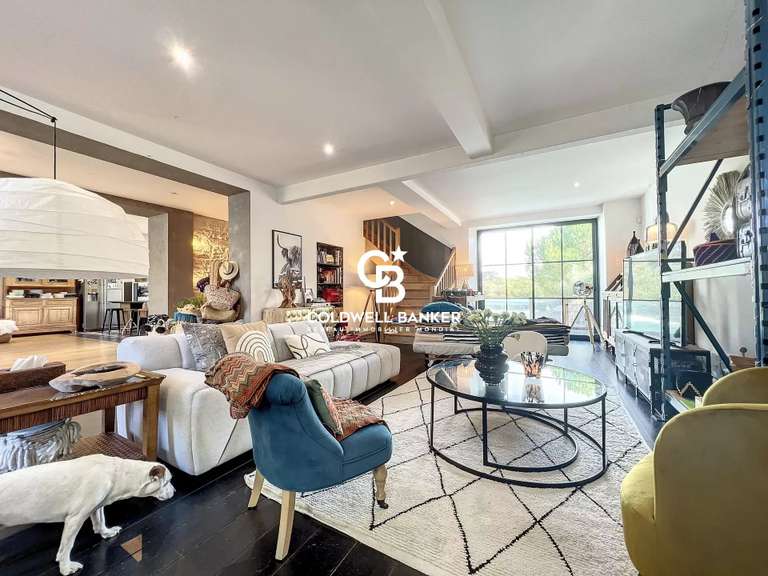 Maison Sainte-Soulle - 5 chambres - 260m²