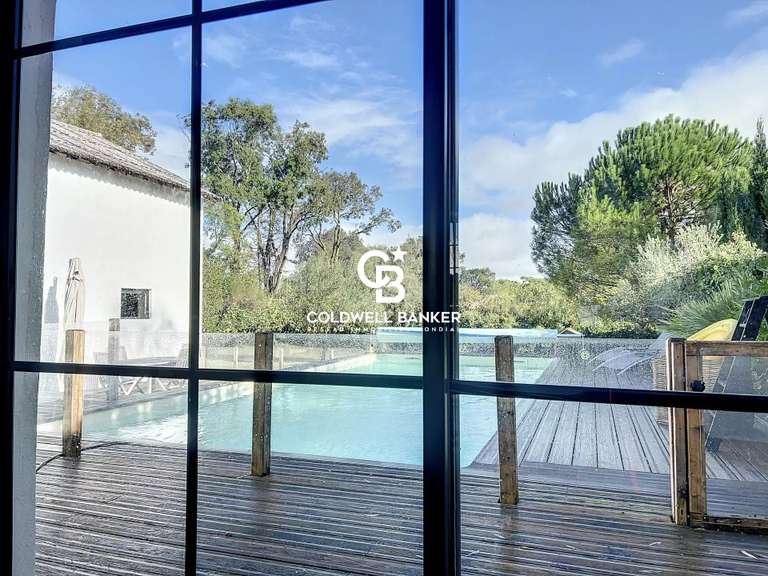 House Sainte-Soulle - 5 bedrooms - 260m²