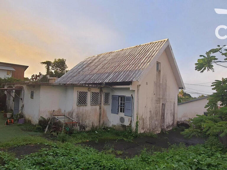 Vente Maison Sainte-Suzanne - 5 chambres