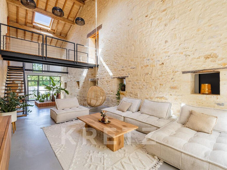Maison Saintes - 4 chambres - 283m²