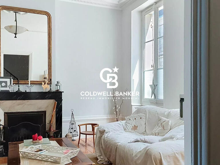 House Saintes - 5 bedrooms - 343m²