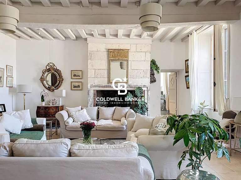 House Saintes - 900m²