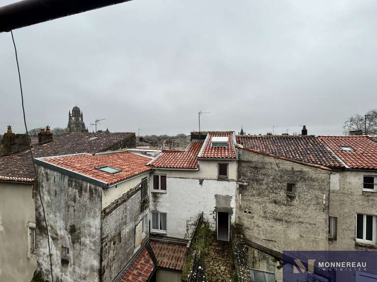 Maison Saintes - 381m²