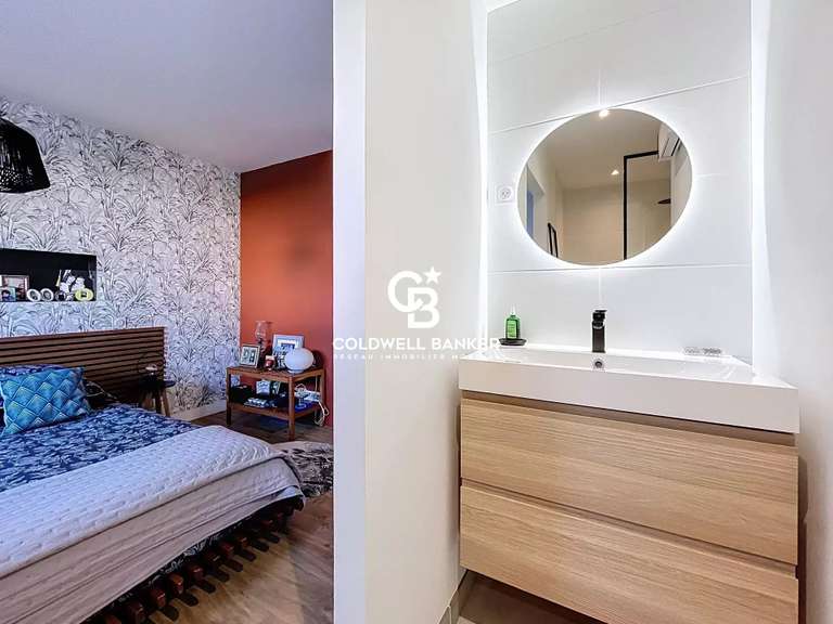 Maison Saintes - 4 chambres - 202m²