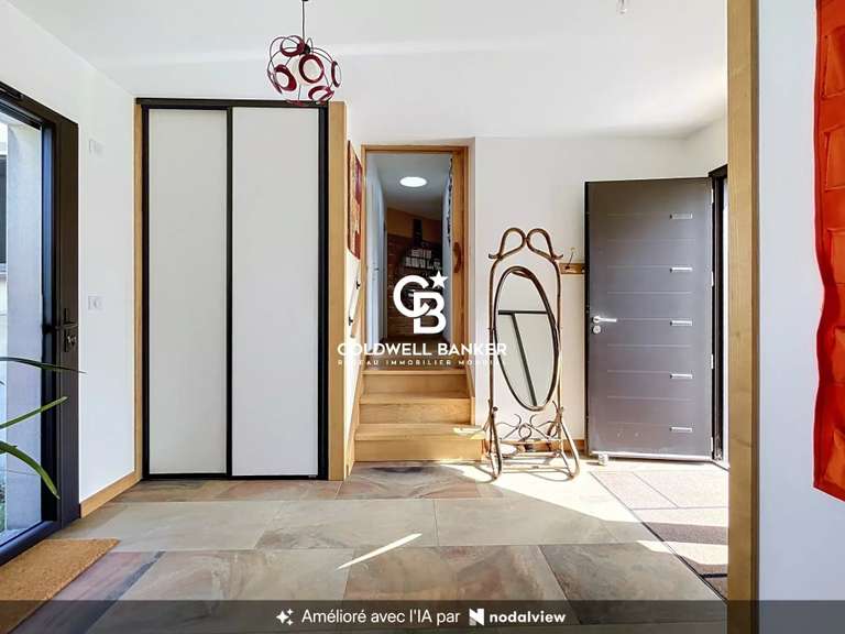 Maison Saintes - 5 chambres - 202m²
