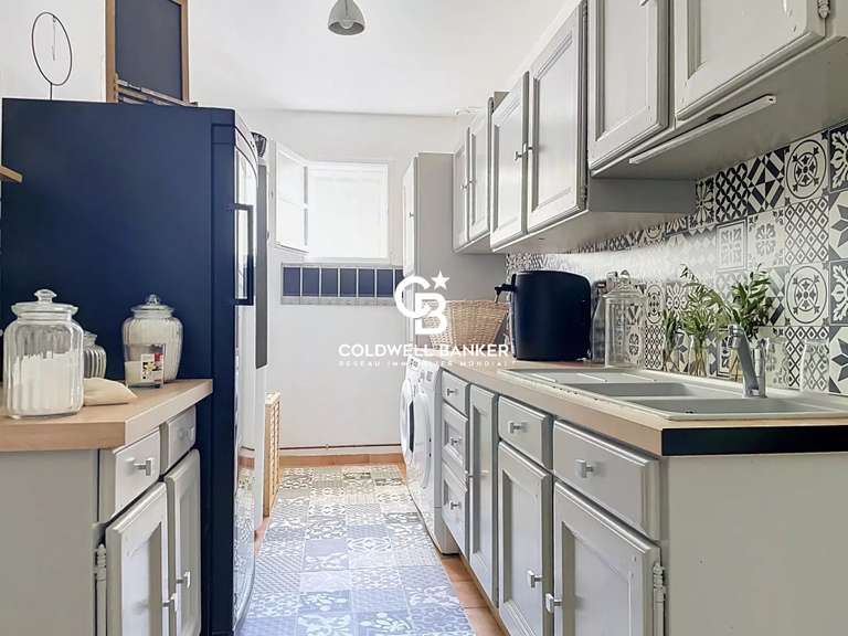 Maison Saintes - 5 chambres - 290m²
