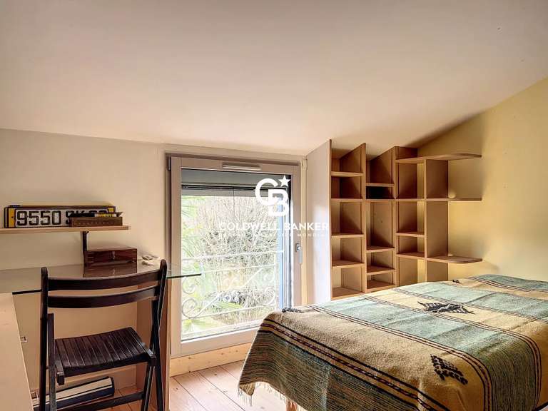Maison Saintes - 7 chambres - 552m²