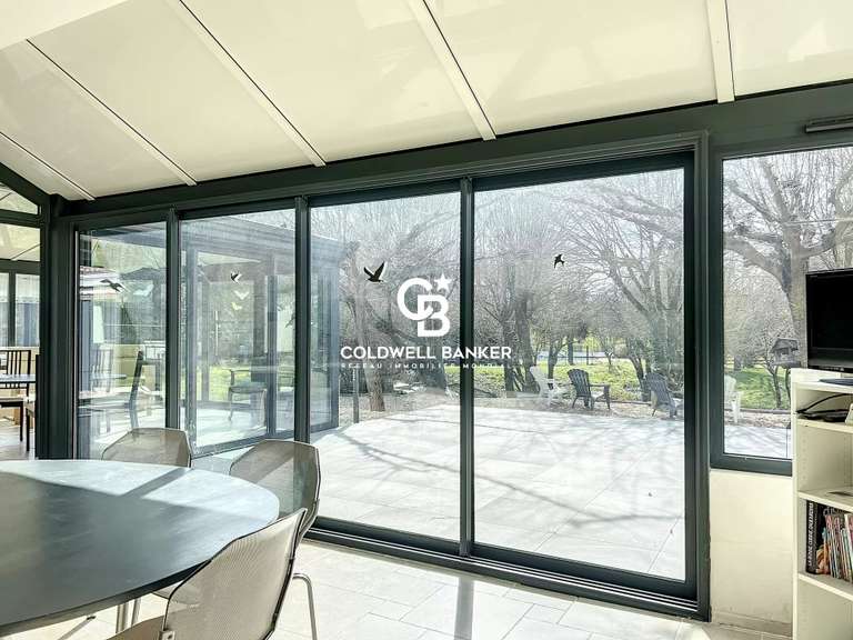 Maison Saintes - 7 chambres - 552m²