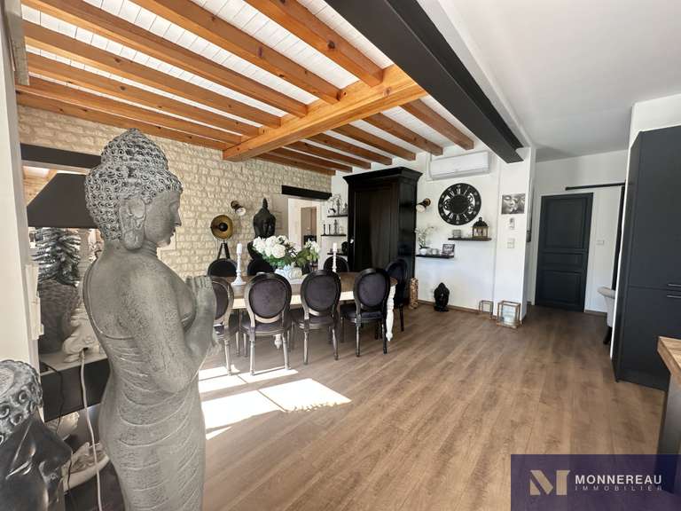 Maison Saintes - 5 chambres - 240m²