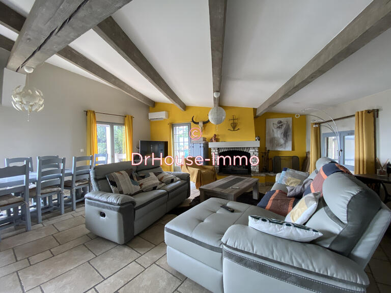 Villa Saintes-Maries-de-la-Mer - 9 chambres - 308m²