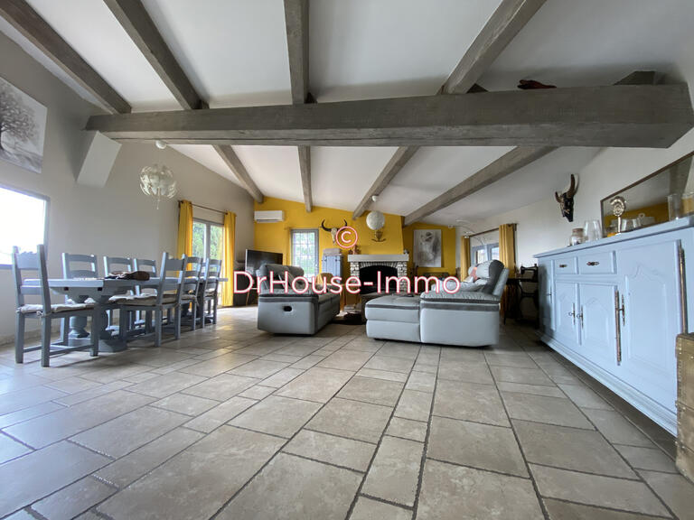 Villa Saintes-Maries-de-la-Mer - 9 chambres - 308m²