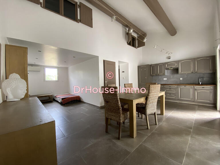 Villa Saintes-Maries-de-la-Mer - 9 chambres - 308m²