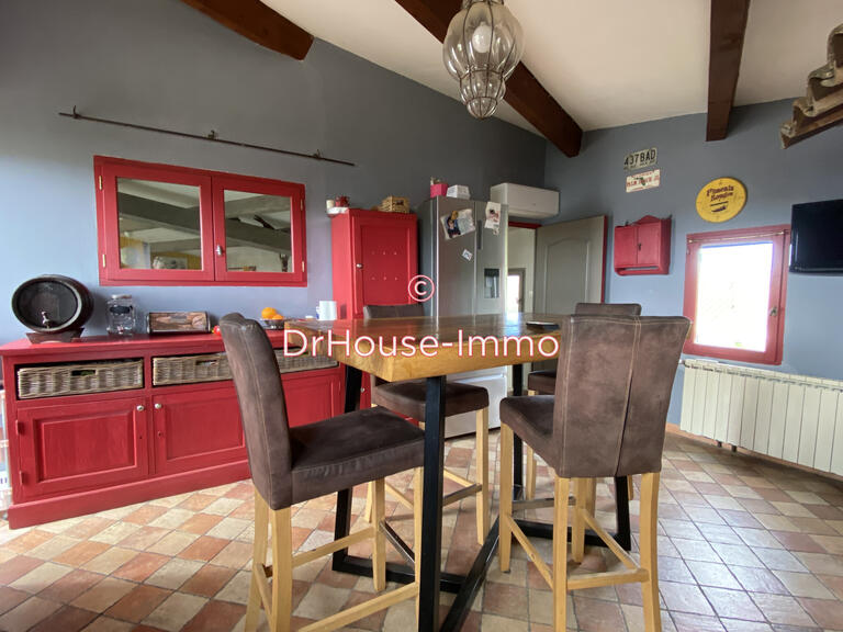 Villa Saintes-Maries-de-la-Mer - 9 chambres - 308m²