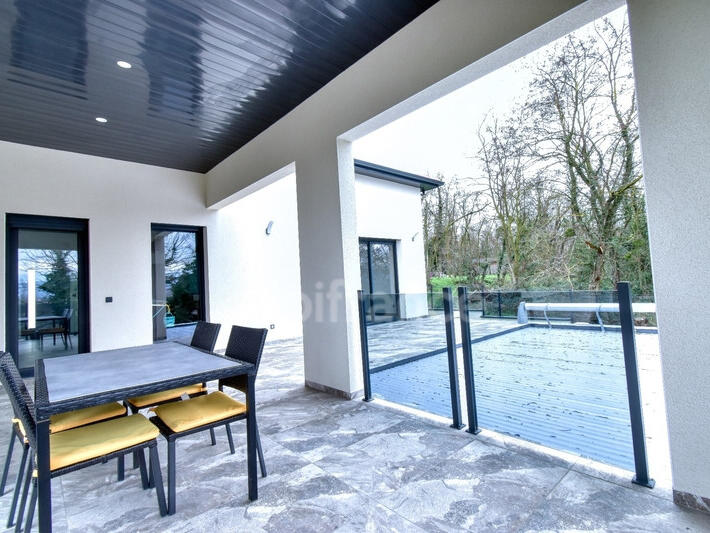 Sale House Salaise-sur-Sanne - 4 bedrooms