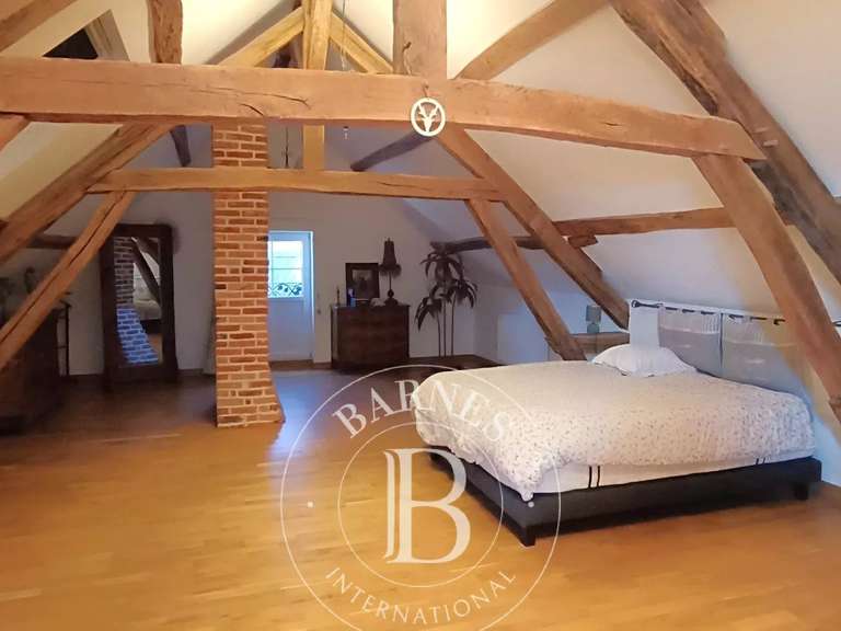 Unusual property Salbris - 5 bedrooms