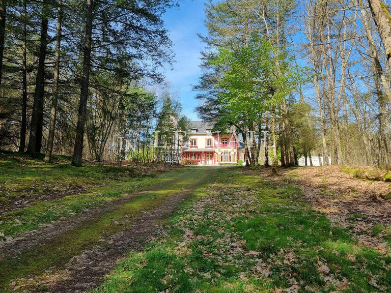 Propriété Salbris - 12 chambres - 520m²