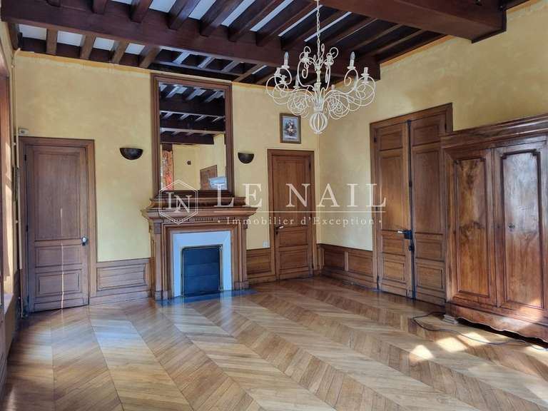 Propriété Salbris - 12 chambres - 520m²