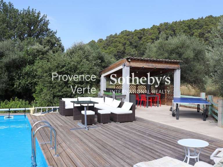 Maison Salernes - 5 chambres - 236m²