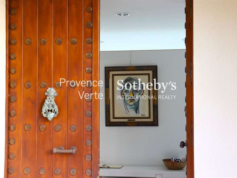 Maison Salernes - 610m²