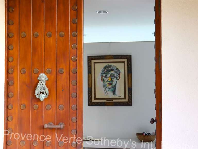 House Salernes - 610m²