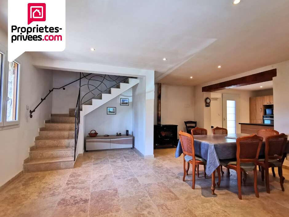 House Salernes