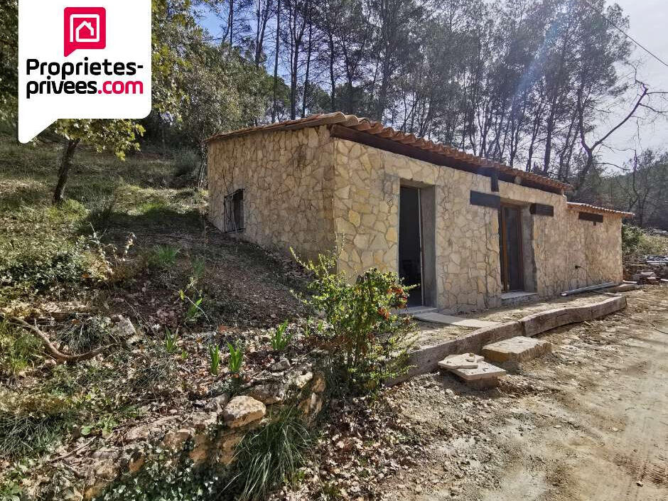 House Salernes