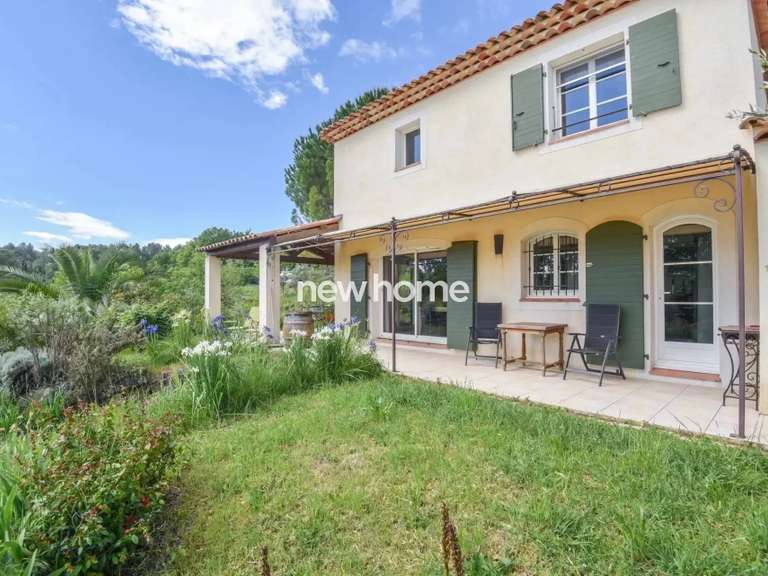 Maison Salernes - 4 chambres - 230m²