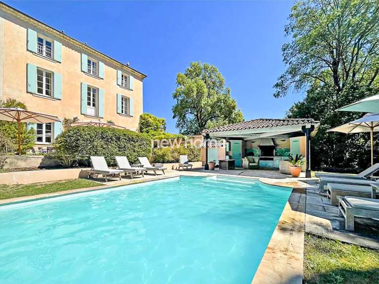 House Salernes - 7 bedrooms - 253m²