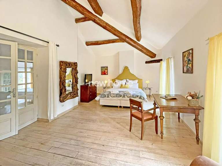 House Salernes - 7 bedrooms - 253m²