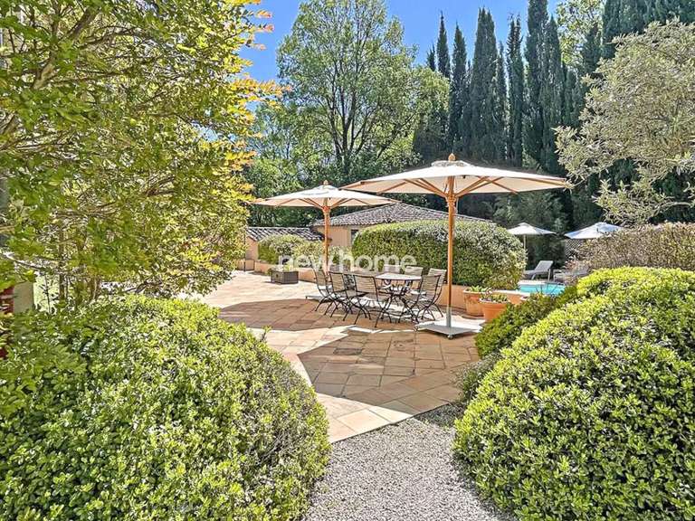 House Salernes - 7 bedrooms - 253m²