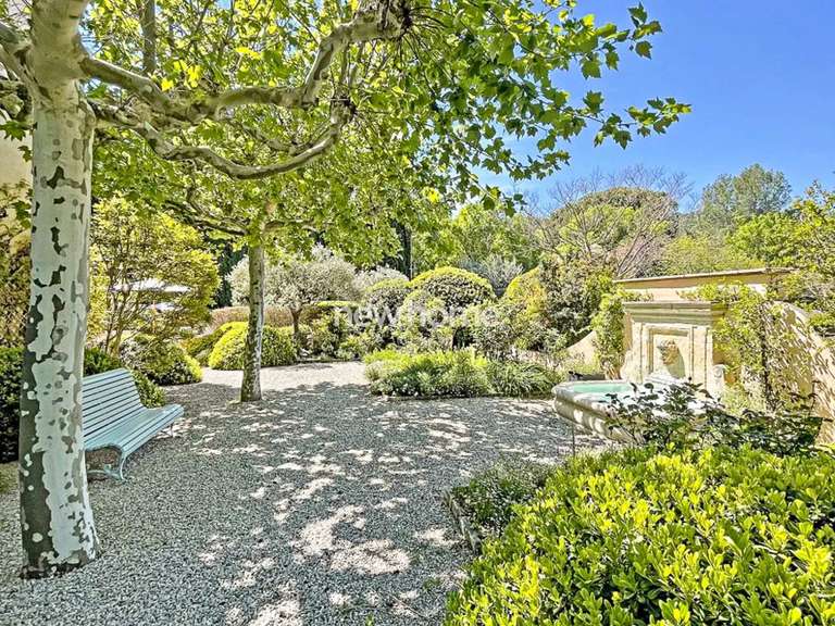 House Salernes - 7 bedrooms - 253m²