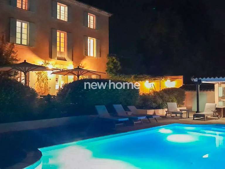 House Salernes - 7 bedrooms - 253m²