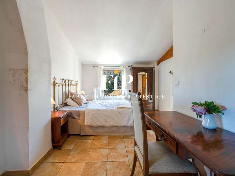 Property Salernes - 6 bedrooms - 358m²