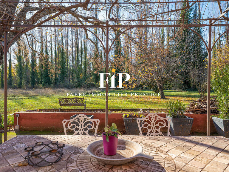 Propriété Salernes - 6 chambres - 358m²