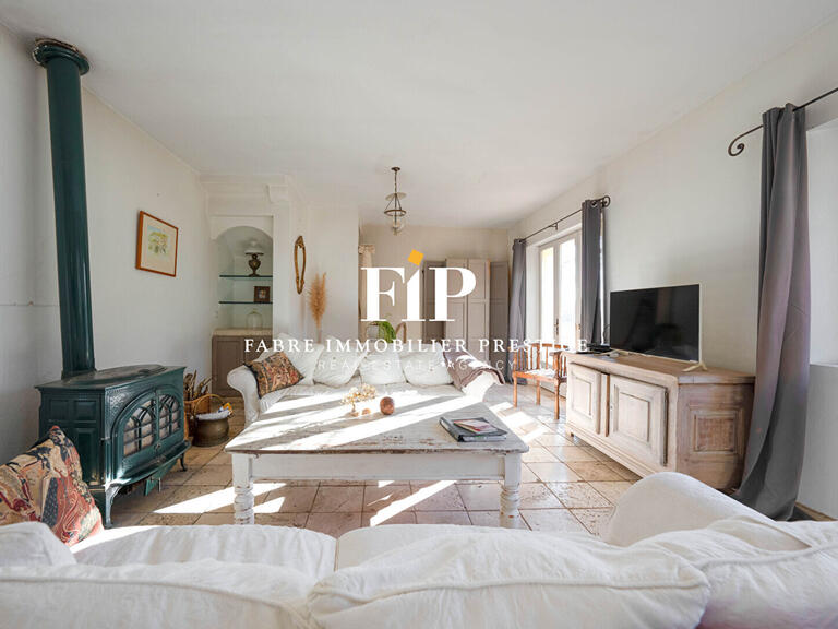 Propriété Salernes - 6 chambres - 358m²