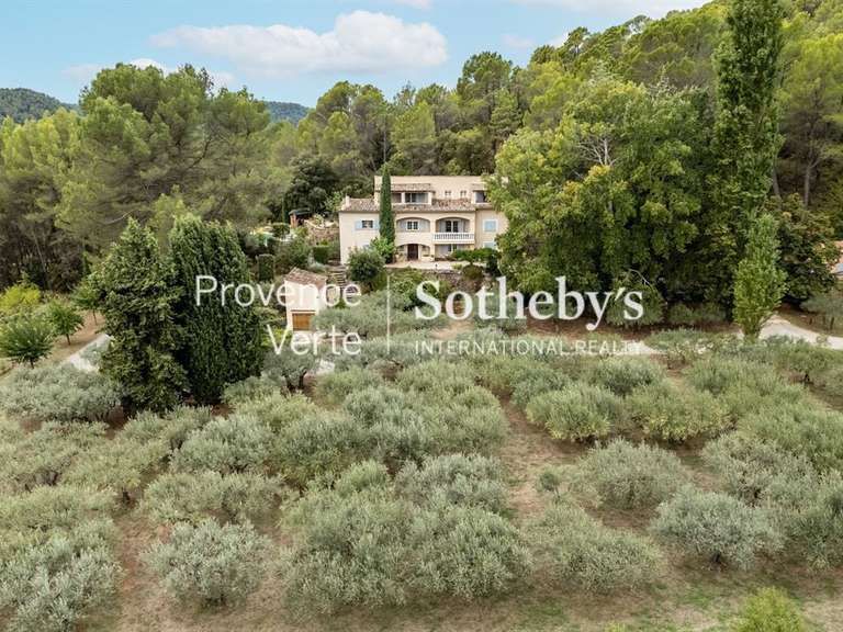Propriété Salernes - 427m²