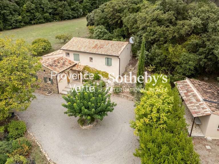 Propriété Salernes - 427m²
