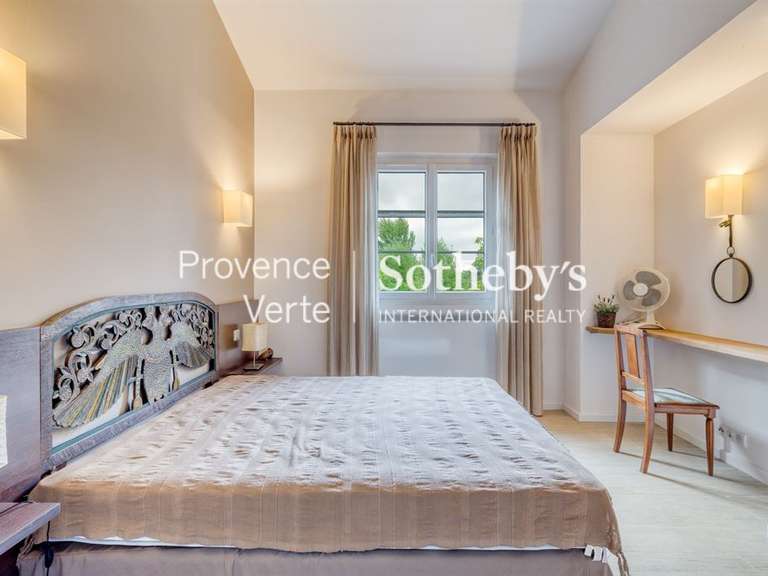 Propriété Salernes - 427m²