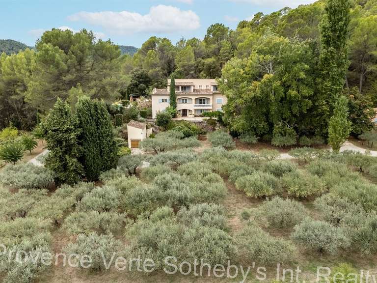 Propriété Salernes - 427m²