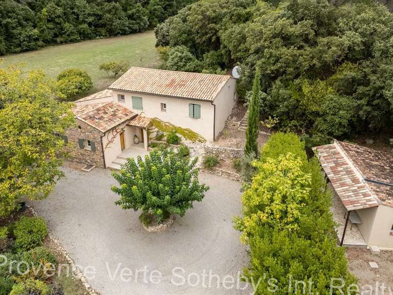 Propriété Salernes - 427m²