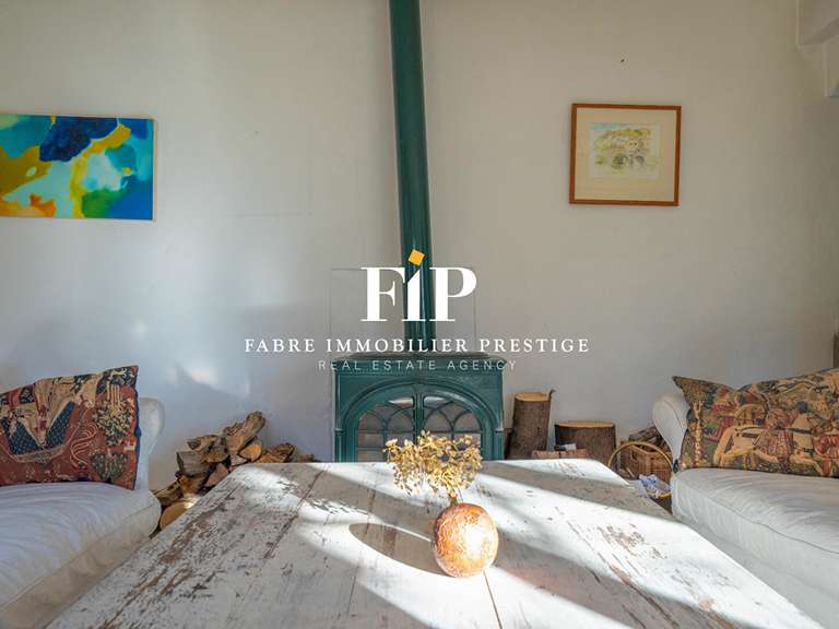 Propriété Salernes - 6 chambres - 258m²