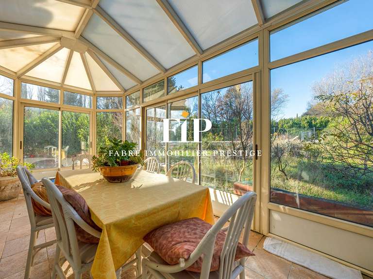 Propriété Salernes - 6 chambres - 258m²