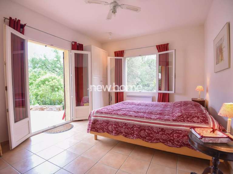 Villa Salernes - 4 chambres - 245m²